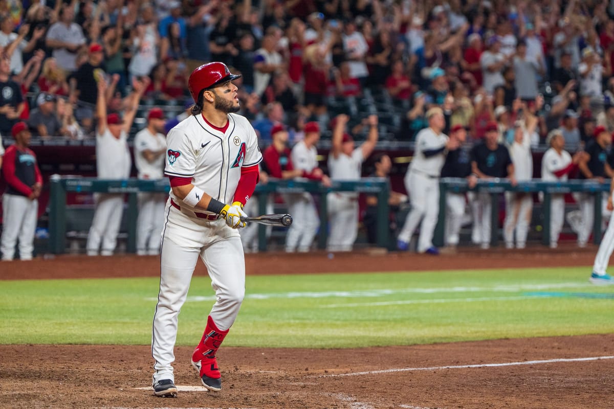 D-backs Return Eugenio Suárez to Mariners: Tyler Locklear, Juan Burgos Headline Return