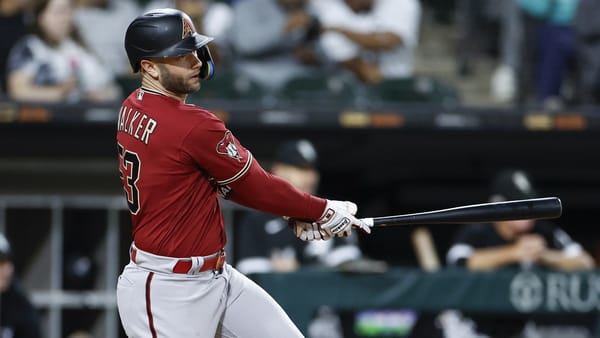 Arizona Diamondbacks first baseman Christian Walker (53) bats against the Chicago White Sox at Rate Field.