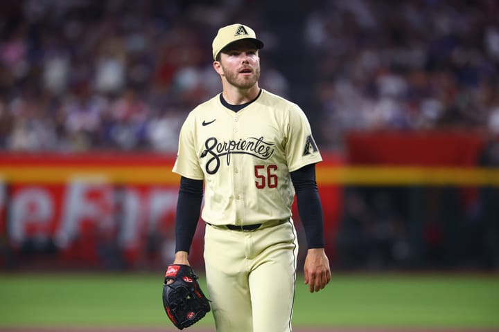 Brandon Hughes non-tendered by Diamondbacks